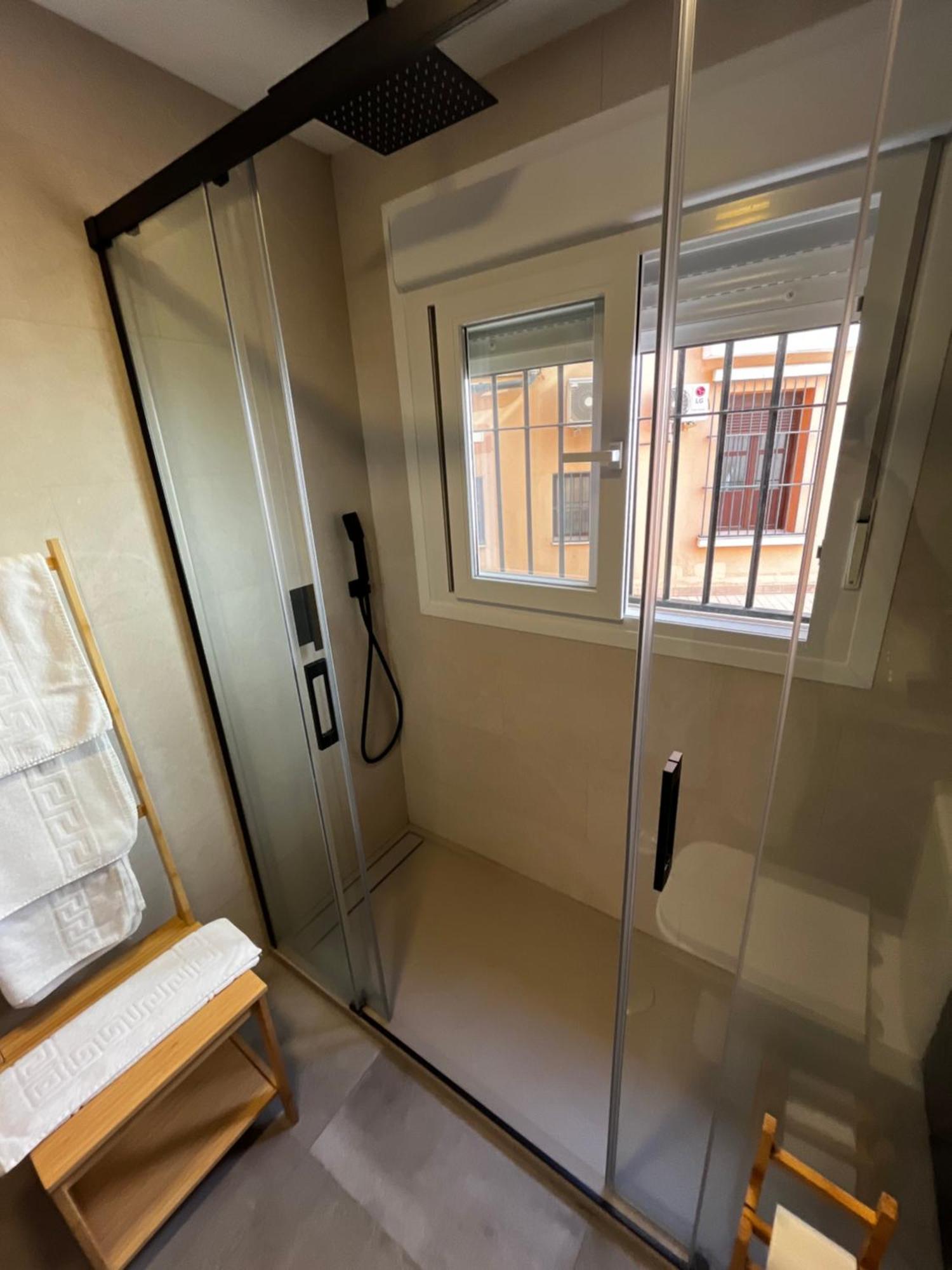 Apartamento Argote De Molina Sevilla Bagian luar foto