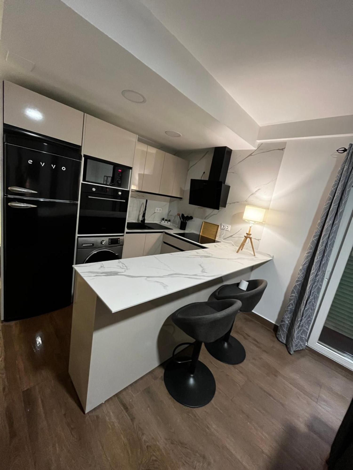 Apartamento Argote De Molina Sevilla Bagian luar foto