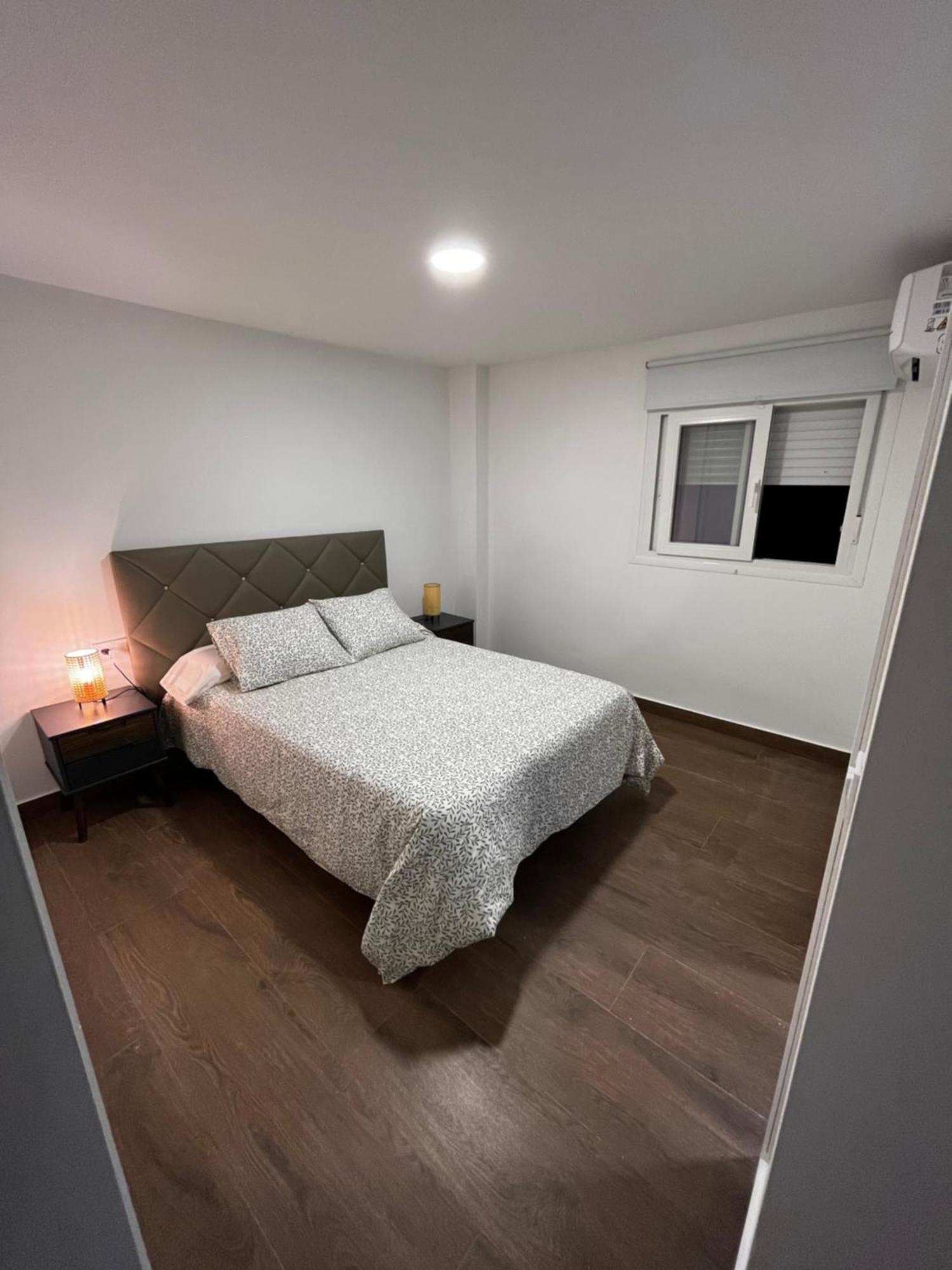 Apartamento Argote De Molina Sevilla Bagian luar foto